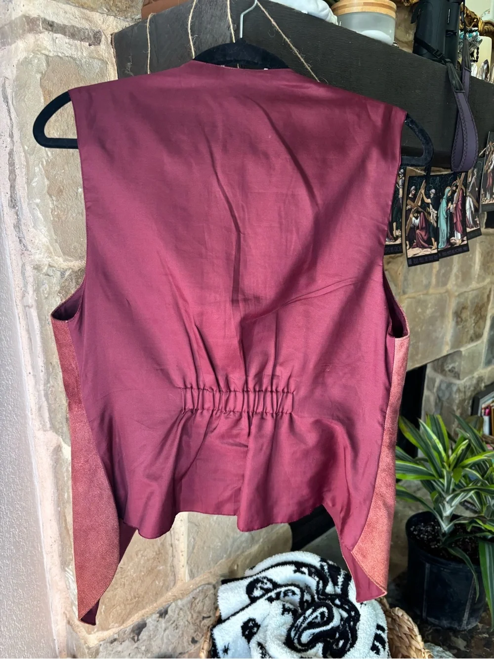 KZK Burgundy Suede Zip Front Vest - Picture 3 of 6
